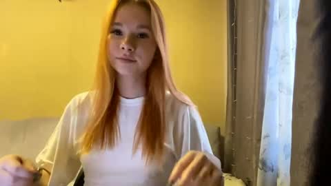 Lina online show from 06/03/26, 01:36