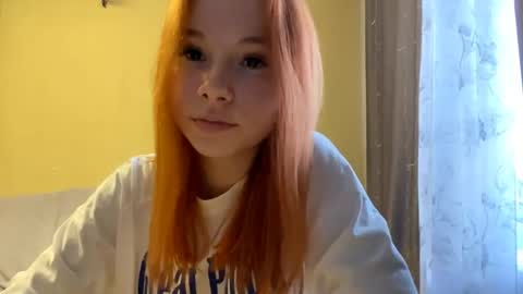 Lina online show from 06/09/26, 11:33