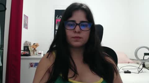 Snapshot of veruca99 chatting on 02/12/26, 10:27 veruca99 online show from 02/12/26, 10:27