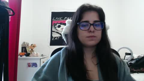 Snapshot of veruca99 chatting on 02/21/26, 12:17 veruca99 online show from 02/21/26, 12:17