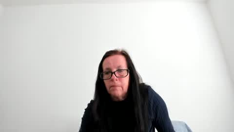 Snapshot of verysassypeachgoddess chatting on 01/11/26, 03:50 verysassypeachgoddess online show from 01/11/26, 03:50