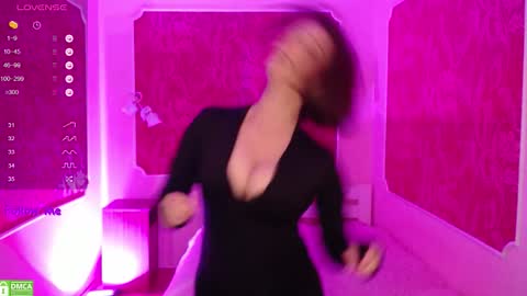 Snapshot of verysweetkate chatting on 12/03/25, 10:24 Kate online show from 12/03/25, 10:24