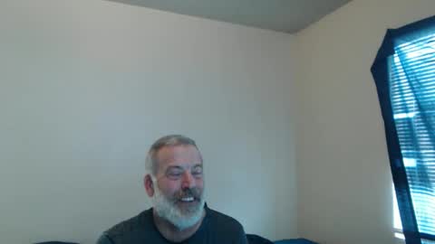 Snapshot of veryveryhairmanindenver chatting on 04/03/26, 11:58 hairy man online show from 04/03/26, 11:58