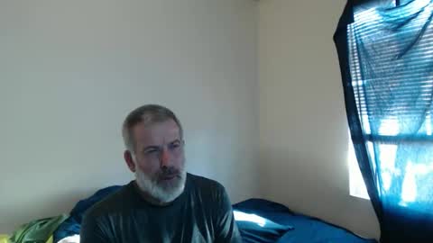 Snapshot of veryveryhairmanindenver chatting on 05/03/26, 01:00 hairy man online show from 05/03/26, 01:00