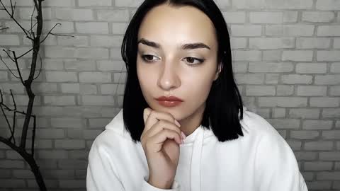 Ana online show from 12/12/24, 05:48