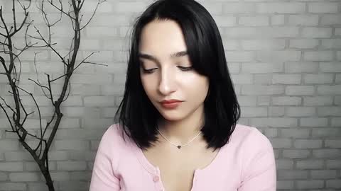 Ana online show from 01/28/25, 09:41