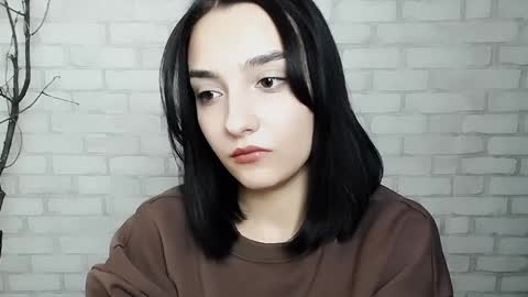 Ana online show from 02/13/25, 02:31