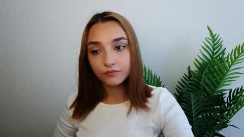 Ana online show from 09/20/25, 07:09