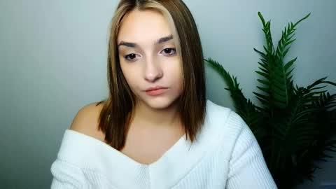 Snapshot of veryveryshygirl chatting on 01/09/26, 02:20 Ana online show from 01/09/26, 02:20