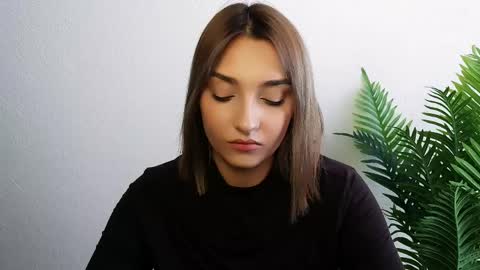 Snapshot of veryveryshygirl chatting on 04/16/26, 12:06 Ana online show from 04/16/26, 12:06