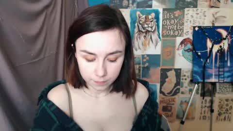 veryveryvery_shy online show from 02/19/25, 09:50