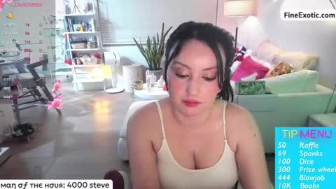 Snapshot of vesafine chatting on 03/10/25, 03:12 vesafine online show from 03/10/25, 03:12