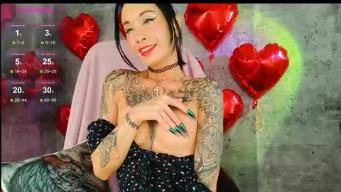 Snapshot of vespera_ chatting on 02/18/26, 12:06 Lady or Goddess Vespera online show from 02/18/26, 12:06