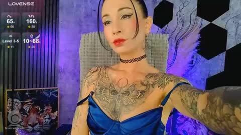 Snapshot of vespera_ chatting on 04/26/26, 02:20 Lady or Goddess Vespera online show from 04/26/26, 02:20