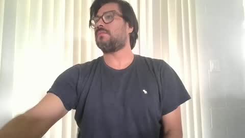 vesturelove online show from 10/14/25, 06:09