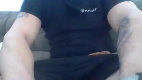 Snapshot of veteranhardcock1 chatting on 03/14/26, 08:14 veteranhardcock1 online show from 03/14/26, 08:14