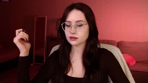 Iva  online show from 10/17/25, 08:11