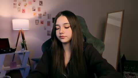 Rachel online show from 11/28/25, 07:16