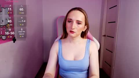 Snapshot of vi_luxxxy chatting on 01/18/26, 02:04 vi_luxxxy online show from 01/18/26, 02:04