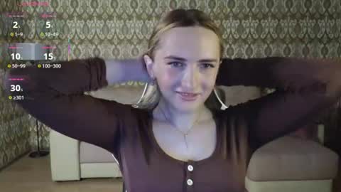 Snapshot of vi_luxxxy chatting on 06/12/26, 01:48 vi_luxxxy online show from 06/12/26, 01:48
