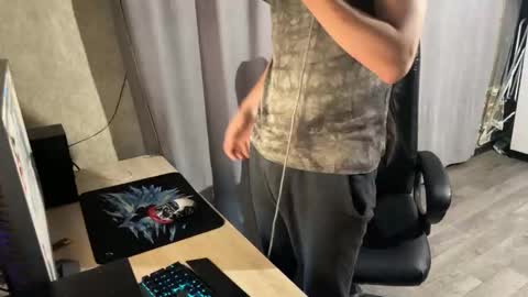 vialeras online show from 09/24/25, 01:20