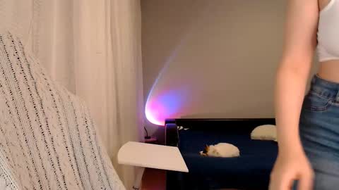 Amelia online show from 10/03/25, 05:32