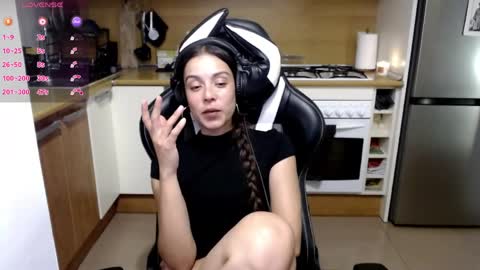 Snapshot of vicahsade chatting on 04/17/26, 08:34 Victoria S. Im still alive if you want a custom write me via tip note. For now this is the way online show from 04/17/26, 08:34