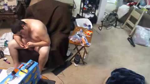 Snapshot of vicantis chatting on 11/30/25, 06:50 Matt online show from 11/30/25, 06:50