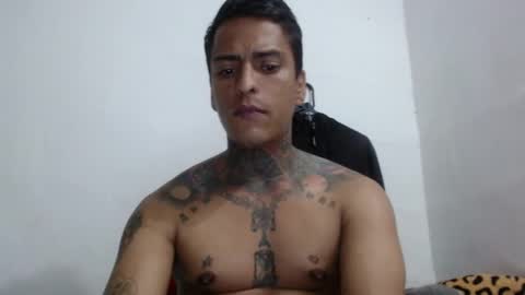 Snapshot of vicctorzc chatting on 01/08/26, 11:18 Victor cardenas online show from 01/08/26, 11:18