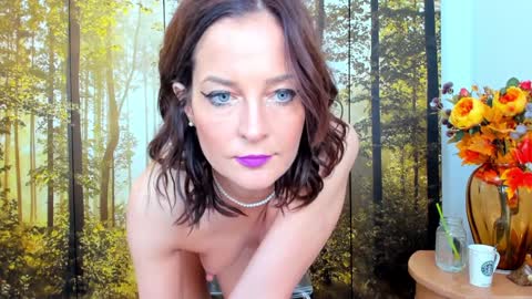 Snapshot of viciousqueen chatting on 01/12/26, 04:18 ViciousQueenu can call me Laura online show from 01/12/26, 04:18