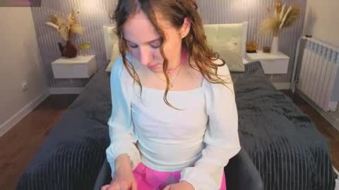 vicki_milles online show from 05/11/26, 02:45