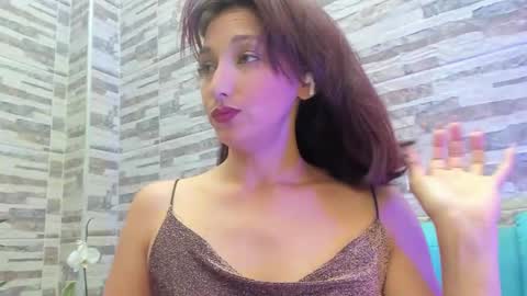 Vicky online show from 03/11/25, 03:12