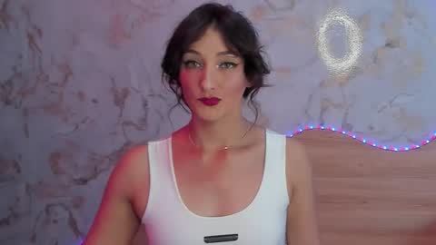 Vicky online show from 12/01/25, 03:44