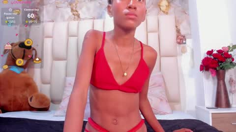 Vicky Castillo online show from 05/25/26, 04:07
