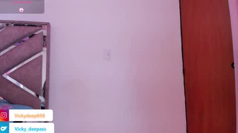 Snapshot of vicky_deepass chatting on 02/16/26, 12:01 vicky_deepass online show from 02/16/26, 12:01