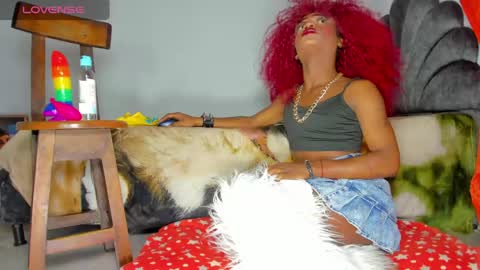 vicky manuela online show from 06/10/26, 02:23