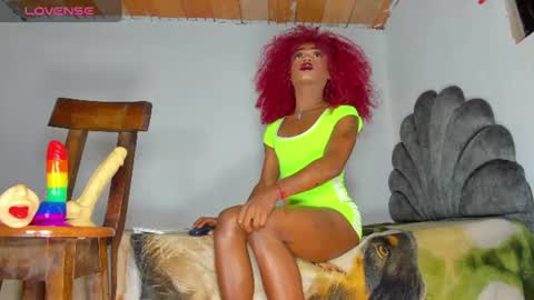 vicky manuela online show from 06/14/26, 01:58
