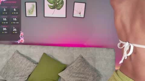 Snapshot of vicky_kittyy chatting on 04/24/26, 05:15 Amy online show from 04/24/26, 05:15