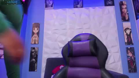 Vicky online show from 10/02/25, 09:22