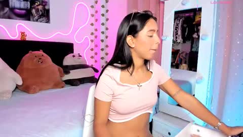 VICTORIA 3 online show from 11/26/25, 12:11