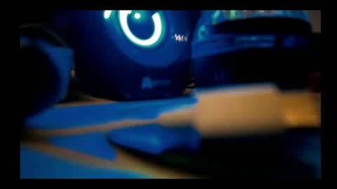 Snapshot of vickyvalencia2 chatting on 05/06/26, 02:40 vickyvalencia2 online show from 05/06/26, 02:40