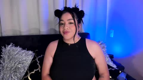 Victoria Serna  online show from 03/08/25, 06:47