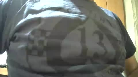 Snapshot of victorhume chatting on 08/05/26, 04:43 VictorHume online show from 08/05/26, 04:43