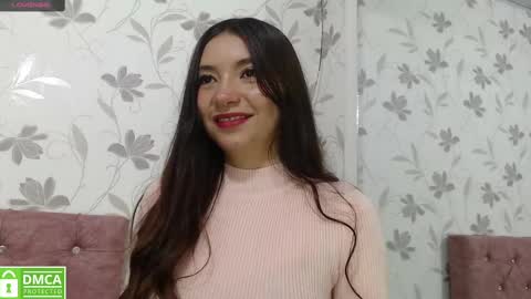 Snapshot of victoria017 chatting on 02/15/25, 02:15 Victoria  online show from 02/15/25, 02:15