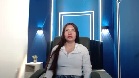 Snapshot of victoria017 chatting on 09/10/25, 04:23 Victoria  online show from 09/10/25, 04:23
