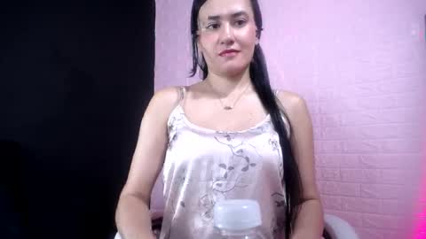 Snapshot of victoria_1126 chatting on 05/11/26, 08:50 victoria_1126 online show from 05/11/26, 08:50