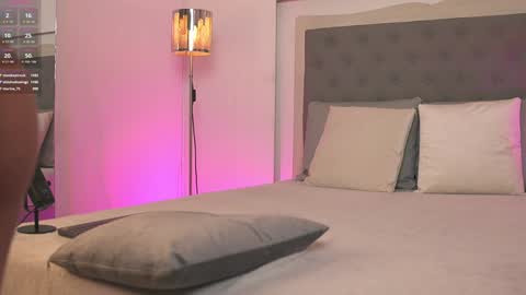         online show from 01/03/25, 03:12