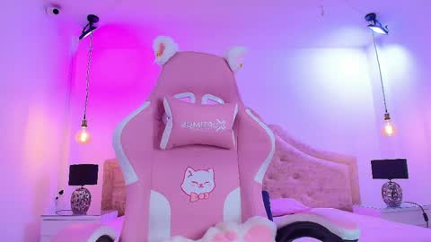  Victoria for you  online show from 05/03/26, 03:34