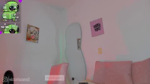Victoria  independent model online show from 05/16/26, 03:22