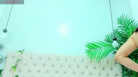 Snapshot of victoria_colemann chatting on 03/03/25, 12:05 Victoria online show from 03/03/25, 12:05